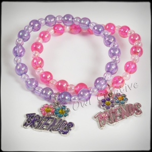 Girls Beaded ''Friends'' Stretch Bangles with Charm - Pink Lilac